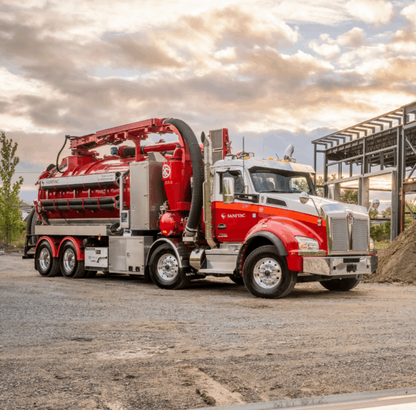 Hydro-excavation - Camion Hydrovac - Chantier et construction - Sanivac
