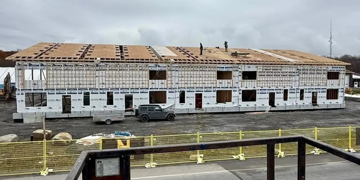 Sanivac poursuit son expansion avec la construction d’une nouvelle succursale à Salaberry-de-Valleyfield - Sanivac