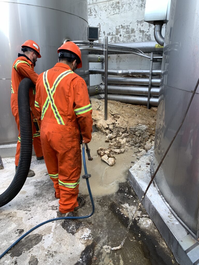 Pompage de matière sec - Pompage en tout genre - Sanivac