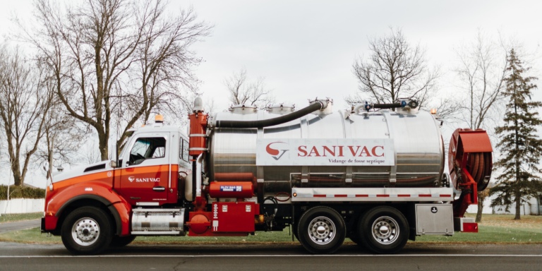 Sanivac, experts en services sanitaires depuisVidange de fosses septiques - Pompage et nettoyage - Maison - Sanivac 1961