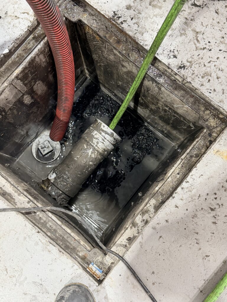 Séparateur d'huile - Pompage et nettoyage - Matière contaminée - Sanivac